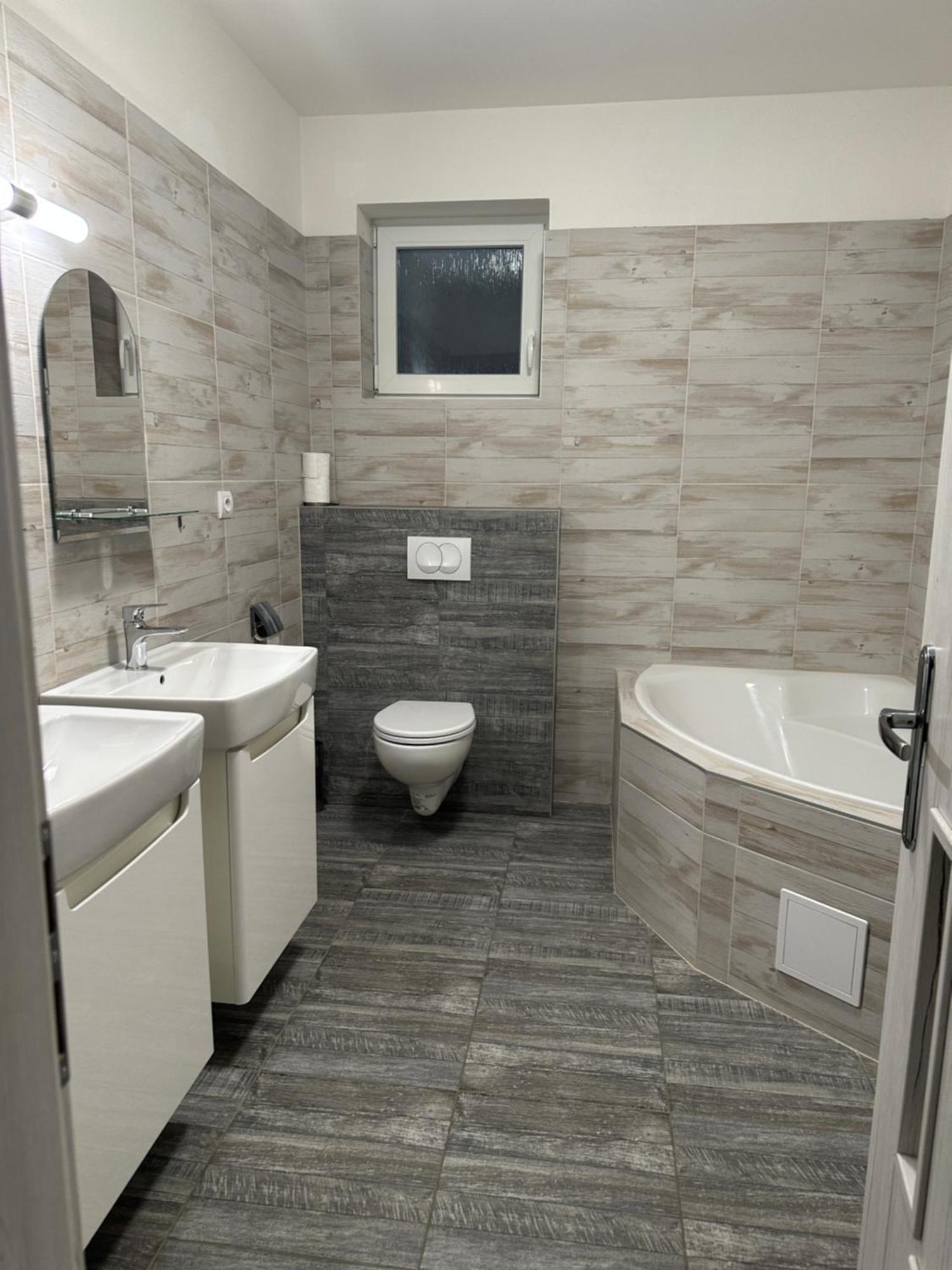 Royal House Trencin 빌라 외부 사진